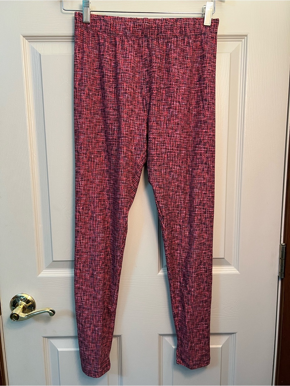 Sweet Legs Geometric Print Pink-Black Stretch Leggings